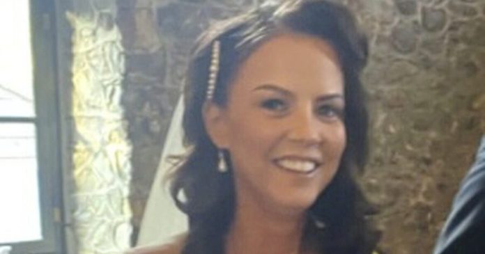 West Belfast mother (39) wakes up in her wedding dress after losing cancer battle
